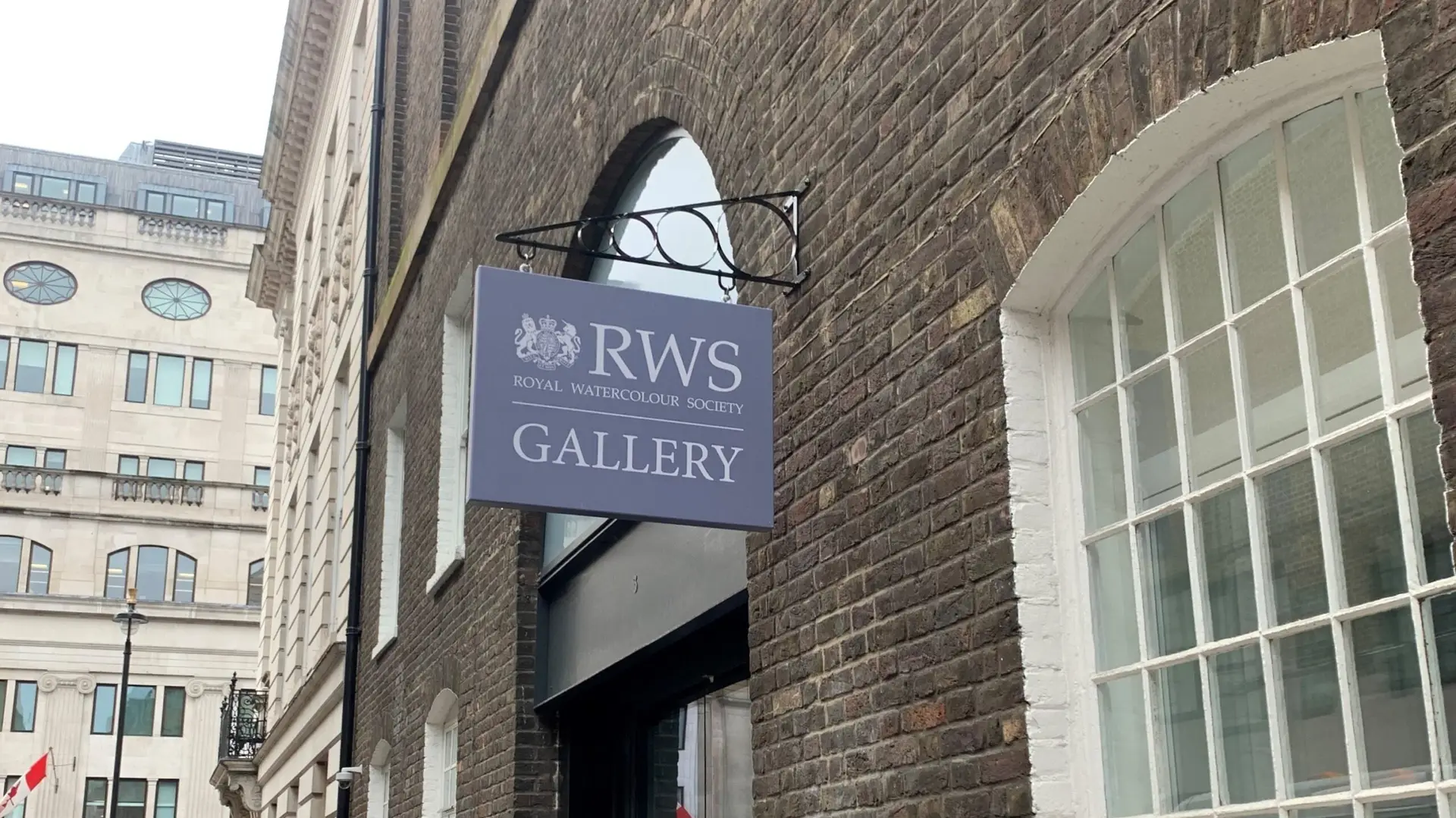 Royal-Watercolour-Society-hanging-sign5-scaled