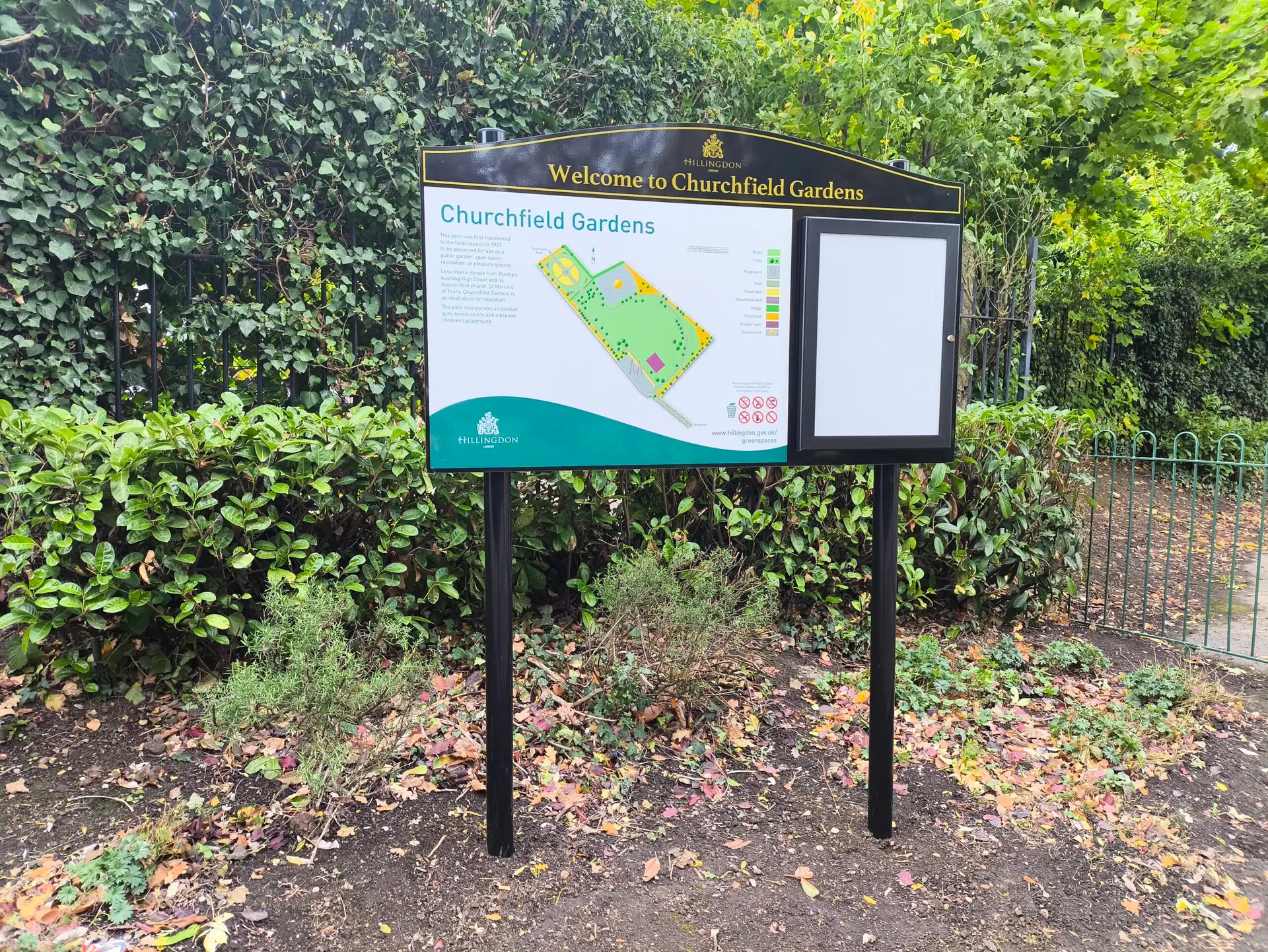 hillingdon-wayfinding-2