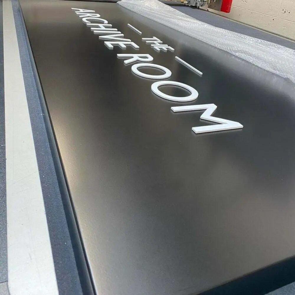 Morgan-Tray-Sign-1000x1000
