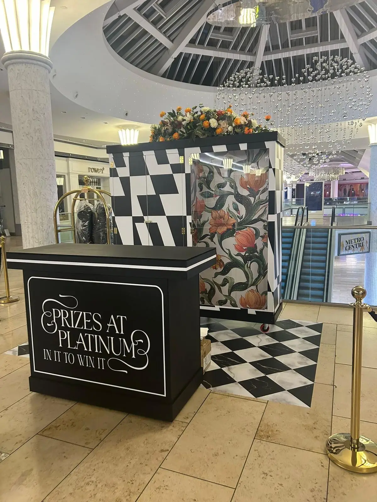 Moo & Goo - Newcastle Concierge Desk