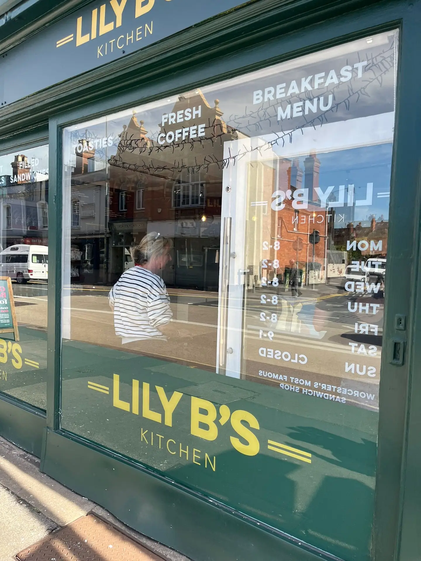 LilyBs_Retail_Shopfront